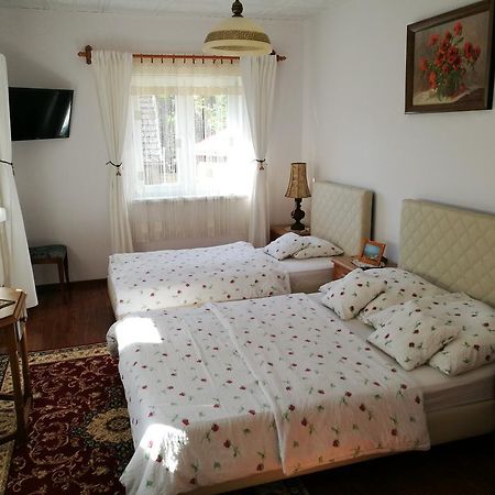 Gosciniec Grek Zorba - Pokoje I Domki 4 Osobowe - 16Km Od Zator Energylandia Инвалд Экстерьер фото